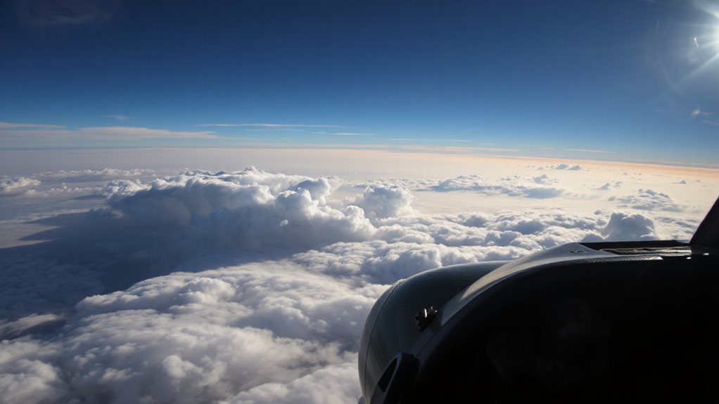 weather aware dynamic flight rerouting